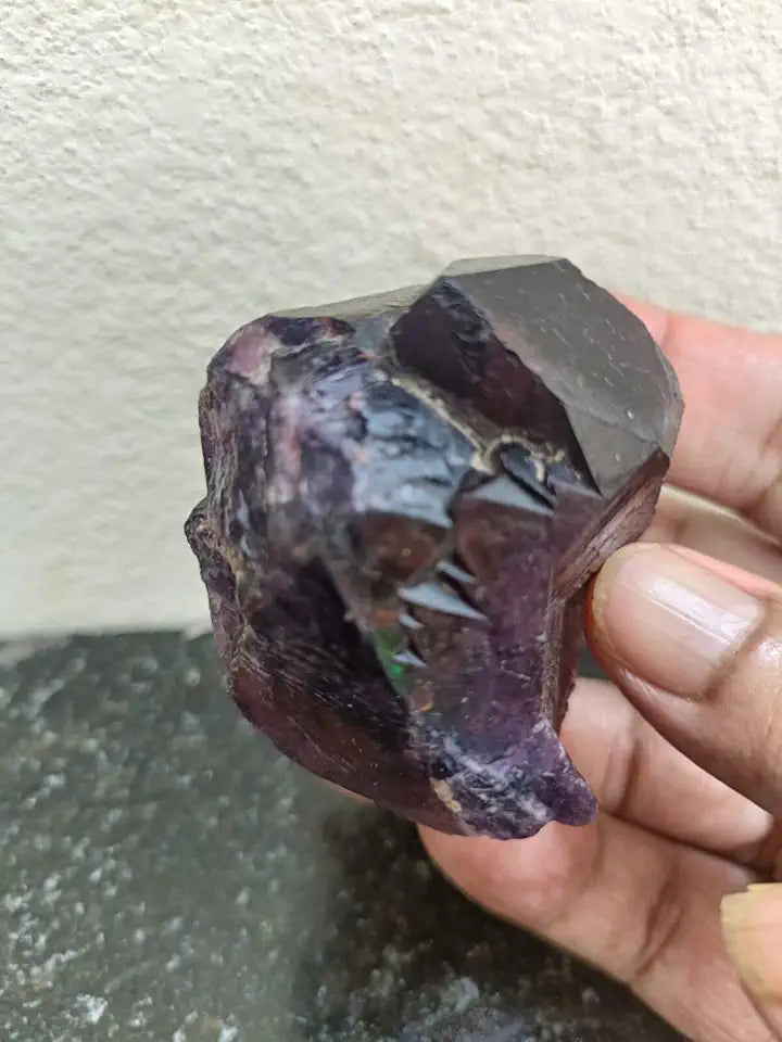 Amethyst Stone 140 Grams L18787