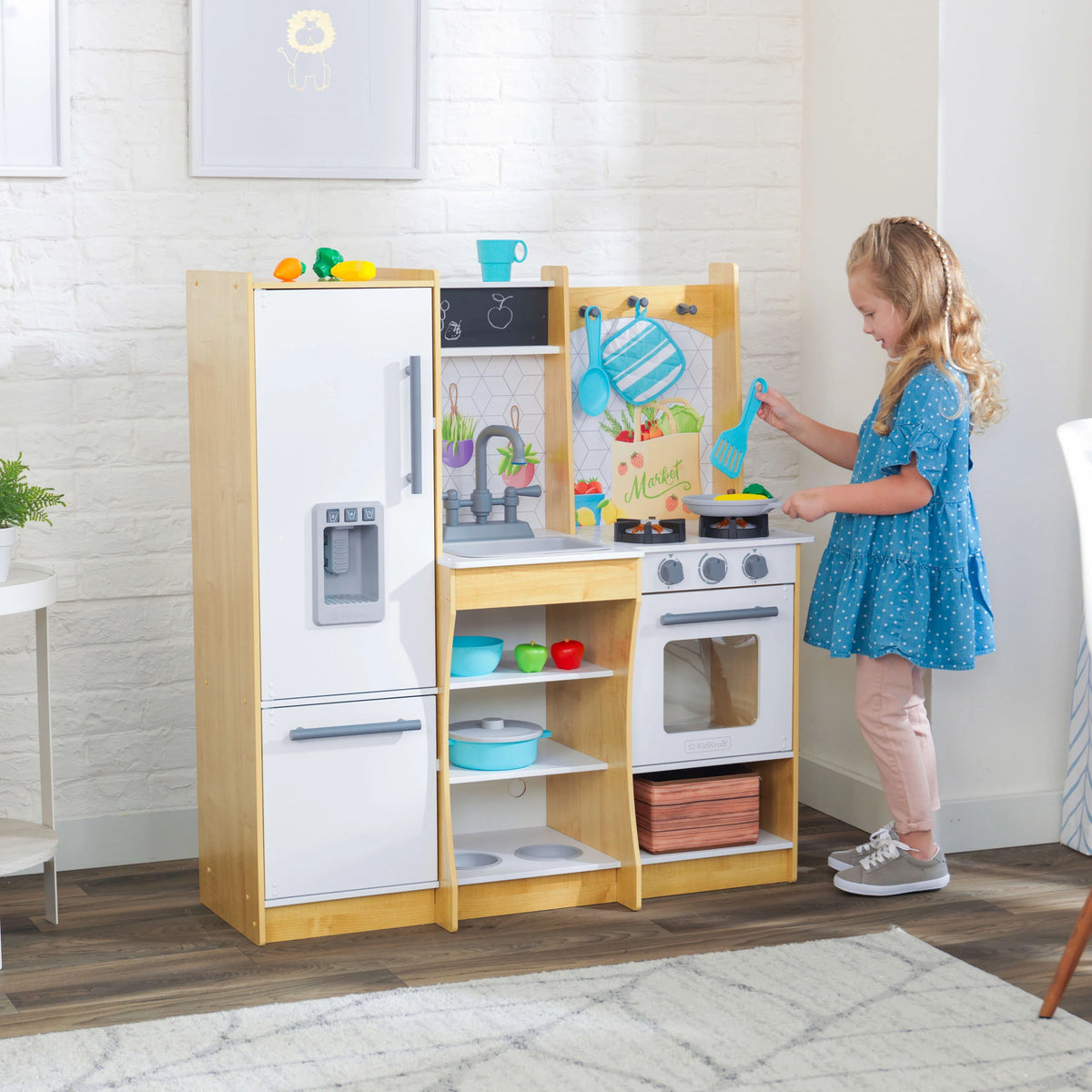 Play Kitchen with Lights and Sounds, Working Ice Maker and 22 Accessories K903