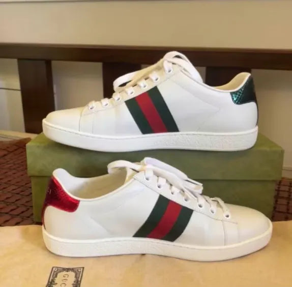 White Calfskin Leather Sneakers O891