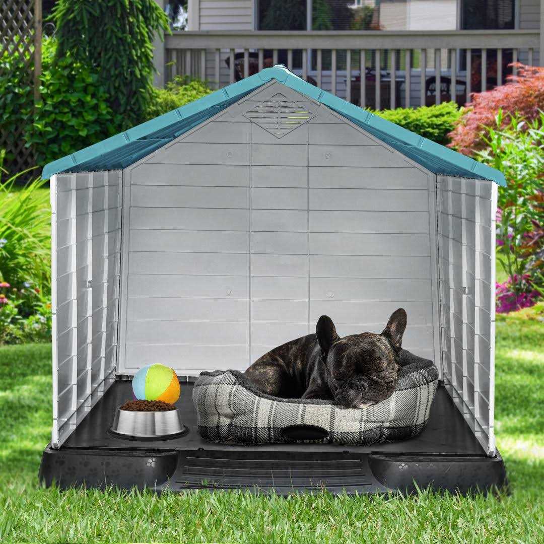 Plastic Dog House V7864