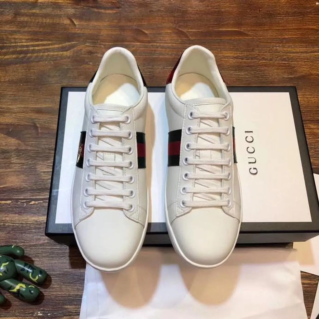 White Calfskin Leather Sneakers O891