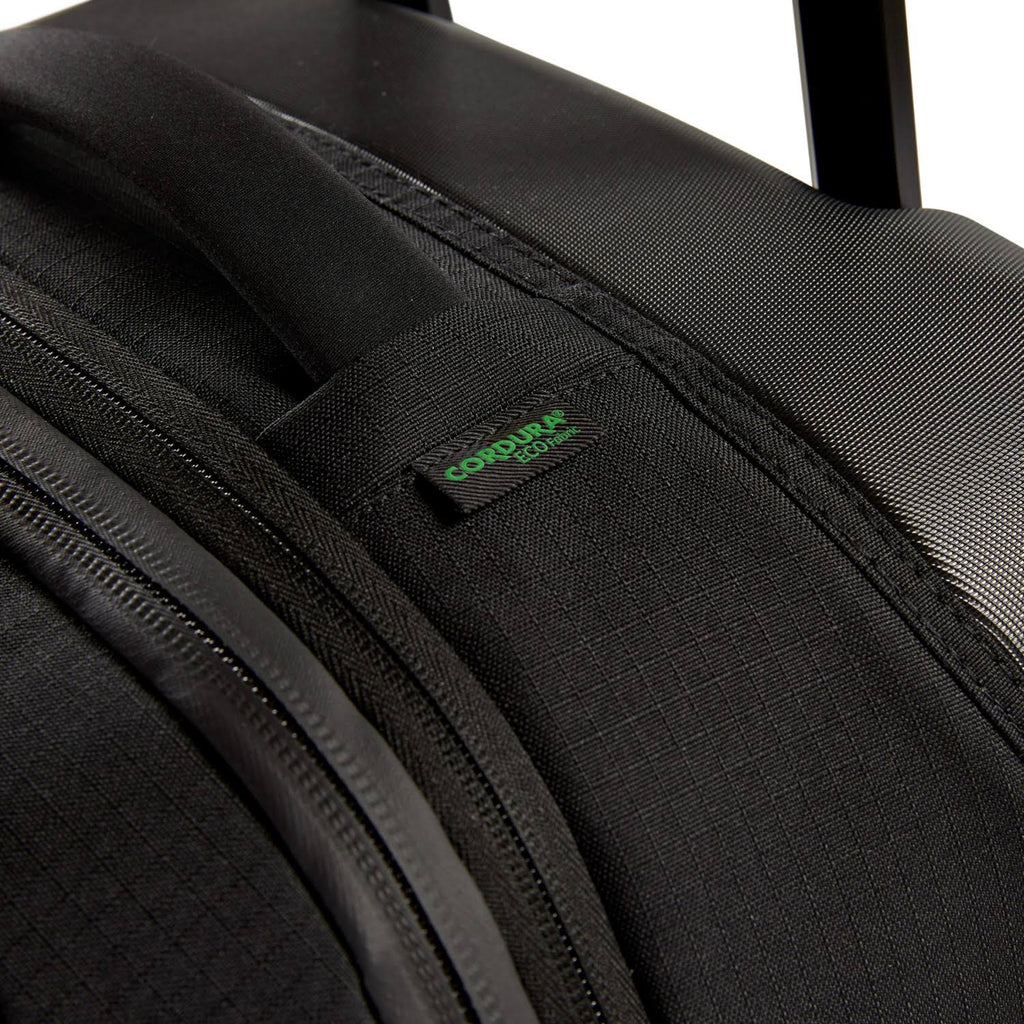 Black Wheeled Duffel Carry On Y86747