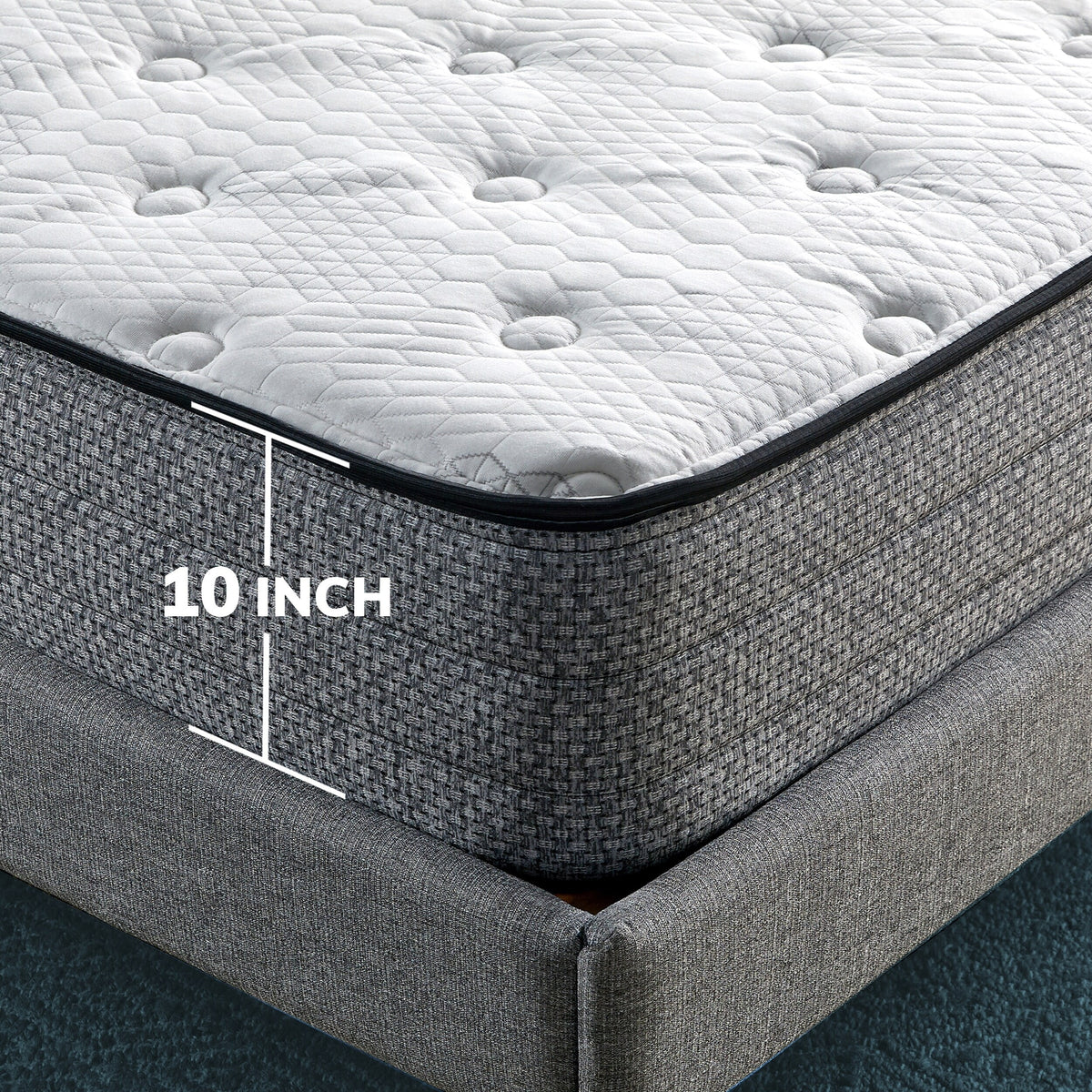 10 Inch Medium Firm Hybrid Mattress Queen D230658